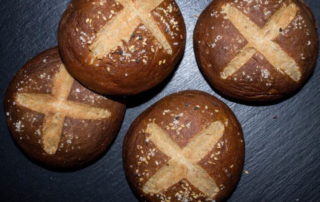 Pretzel buns